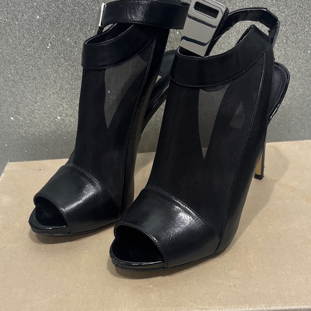 Guess Black Peep-Toe Mesh Heels